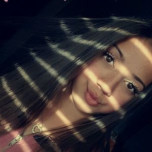 Meet your Posher, Andie